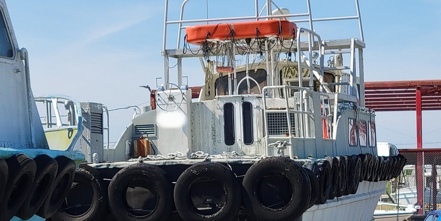 Breaux Brothers Bay Craft 44