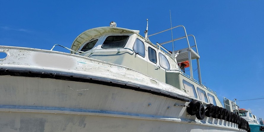 Breaux Brothers Bay Craft 44