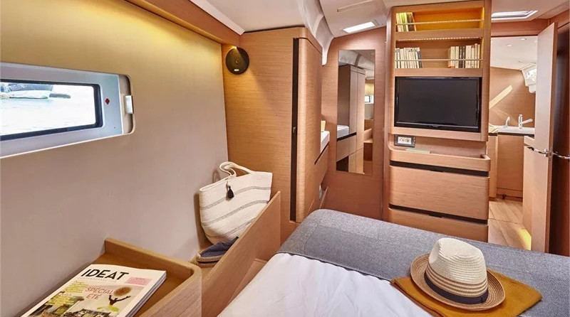 Sun Odyssey 490 (5 + 1 Cab)