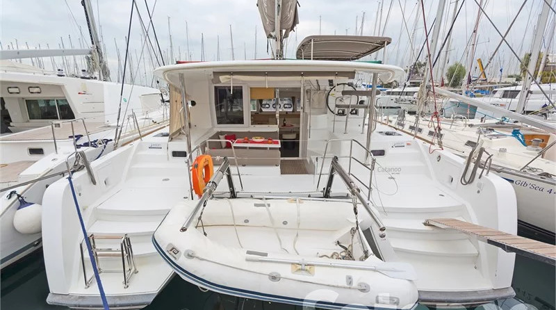 Lagoon 39
