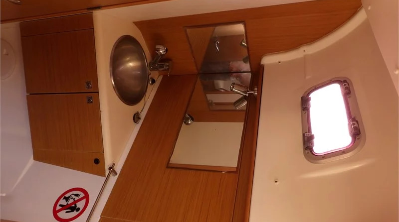Jeanneau Sun Odyssey 44i