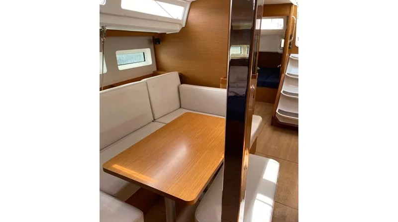 Jeanneau Sun Odyssey 440