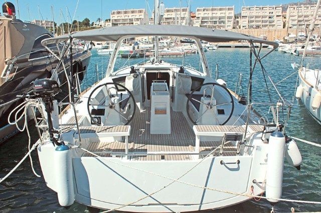 Beneteau Oceanis 38.1