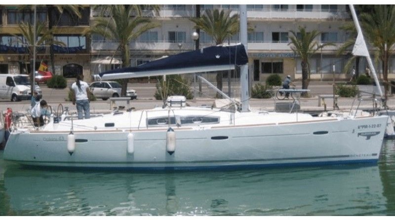 Beneteau Oceanis 43