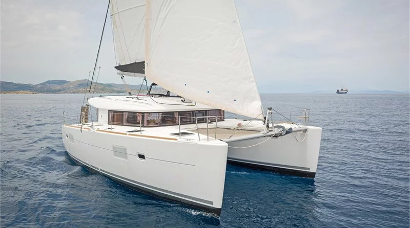 Lagoon 400 S2