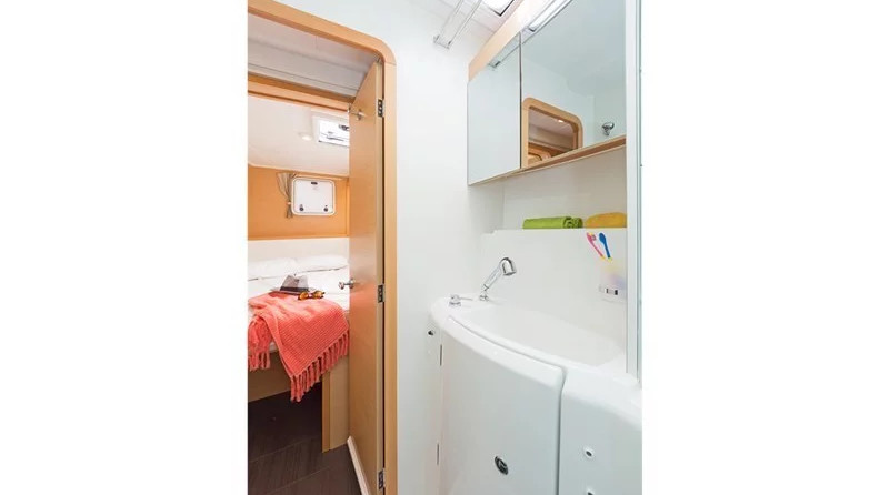 Lagoon 400 S2