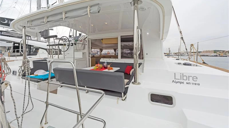 Lagoon 400 S2