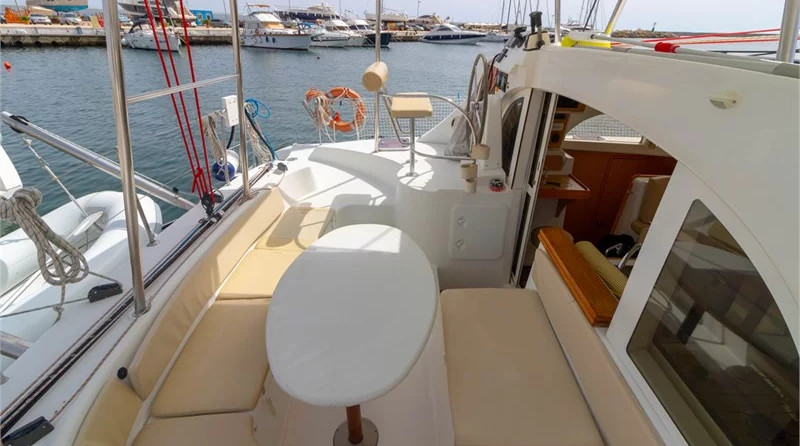 Lagoon 380 (4Cab)