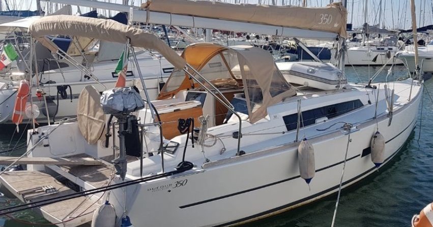 Dufour 350