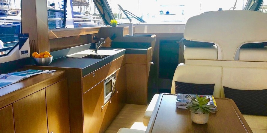 Bavaria Virtess 420 Fly