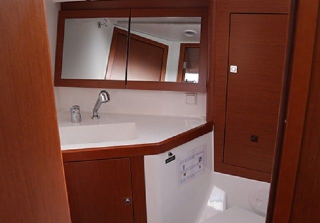 Beneteau Oceanis 45