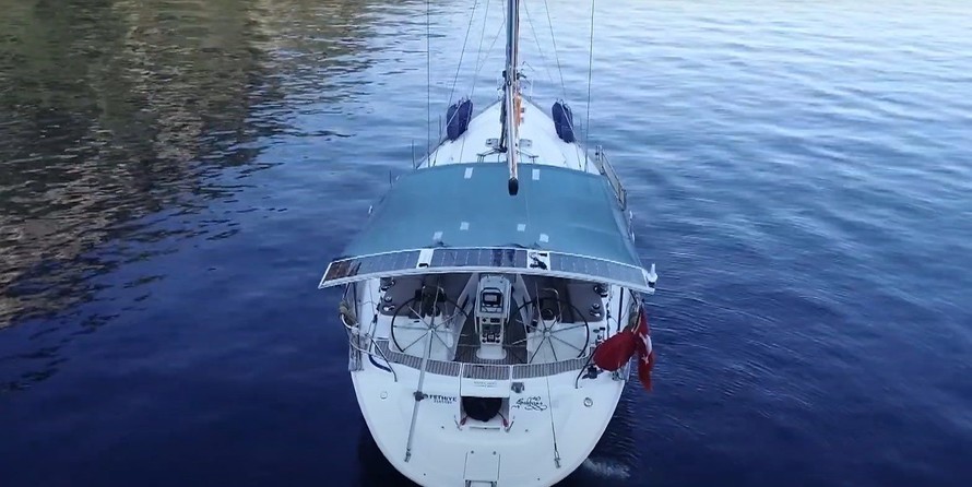 Bavaria 44