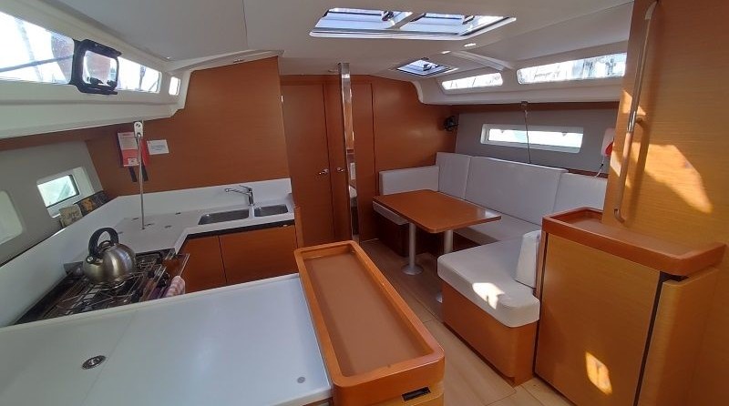 Jeanneau Sun Odyssey 440