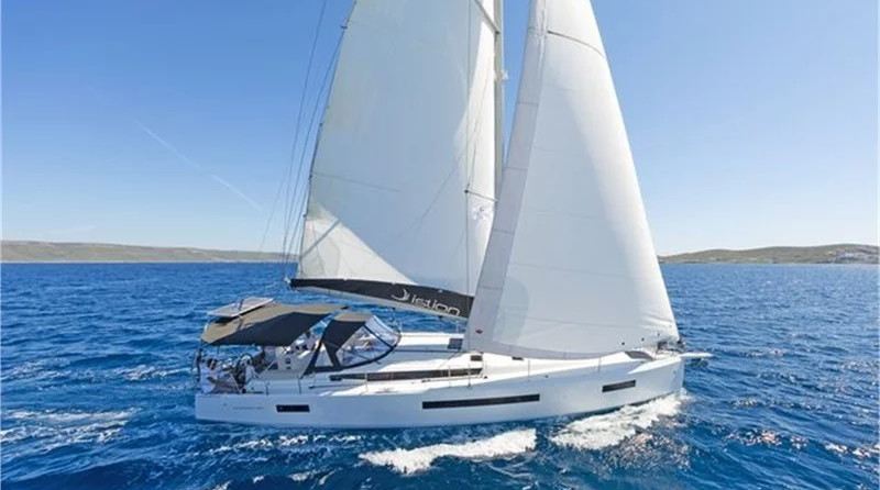 Sun Odyssey 490 (5 + 1 Cab)