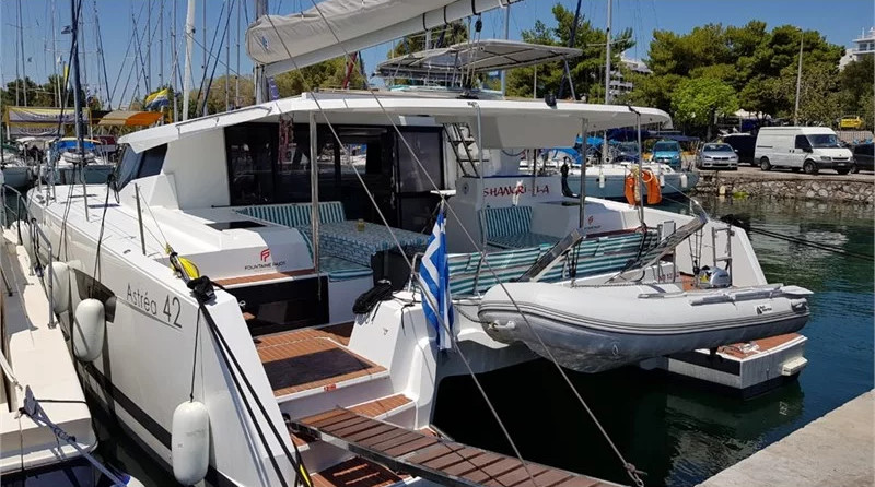 Fountaine Pajot Astrea 42
