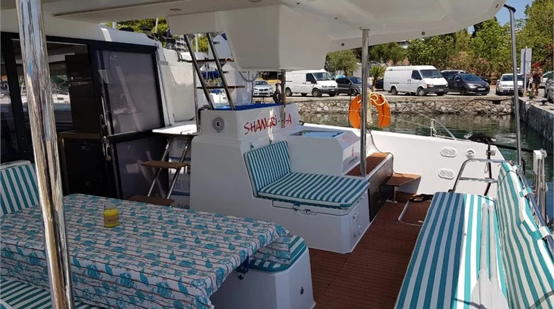 Fountaine Pajot Astrea 42