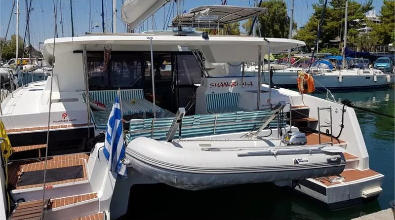Fountaine Pajot Astrea 42