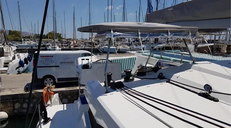 Fountaine Pajot Astrea 42
