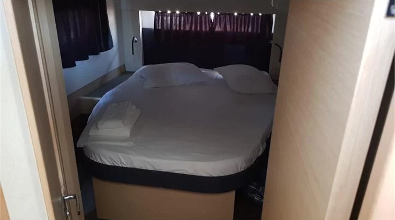 Fountaine Pajot Astrea 42