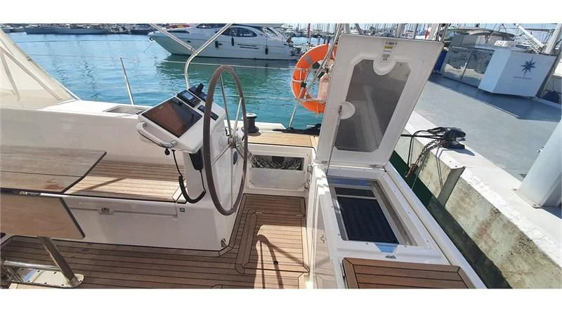 Bavaria C45