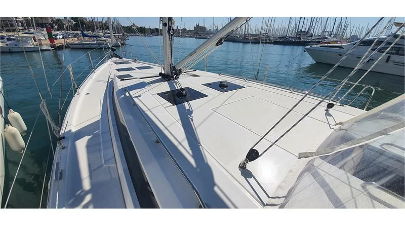 Bavaria C45