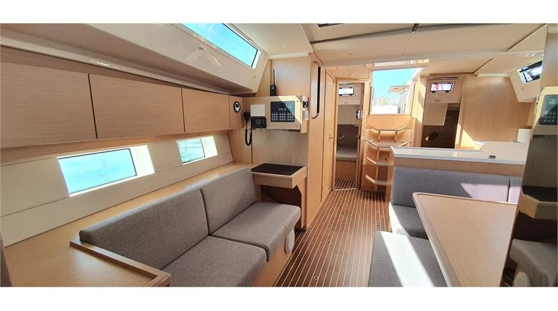 Bavaria C45