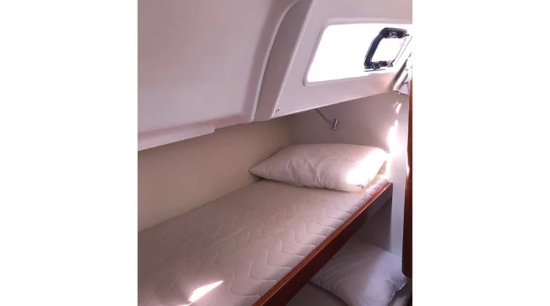 Beneteau Oceanis 50 Family