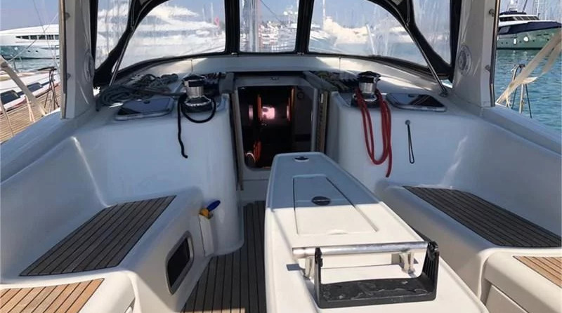 Beneteau Oceanis 50 Family