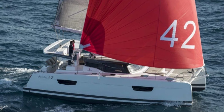 Fountaine Pajot Astrea 42