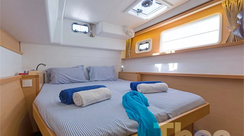 Lagoon 450 (4Cab)