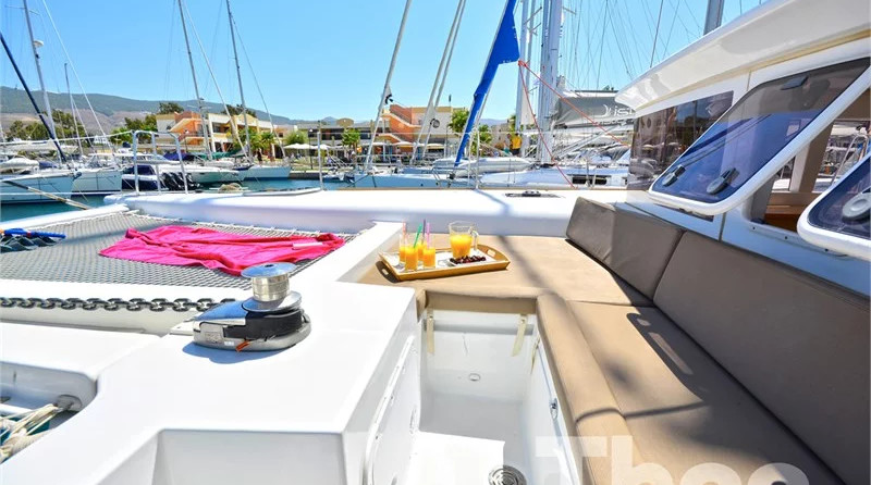 Lagoon 450 (4Cab)