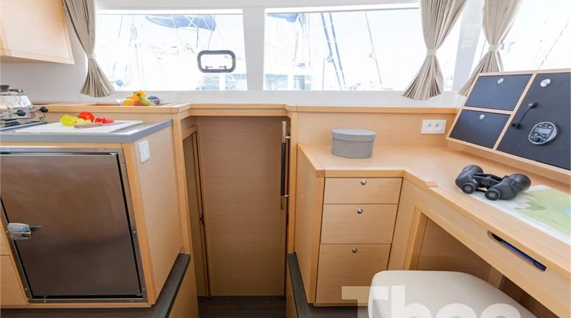 Lagoon 450 (4Cab)