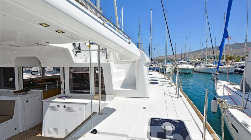 Lagoon 450 (4Cab)