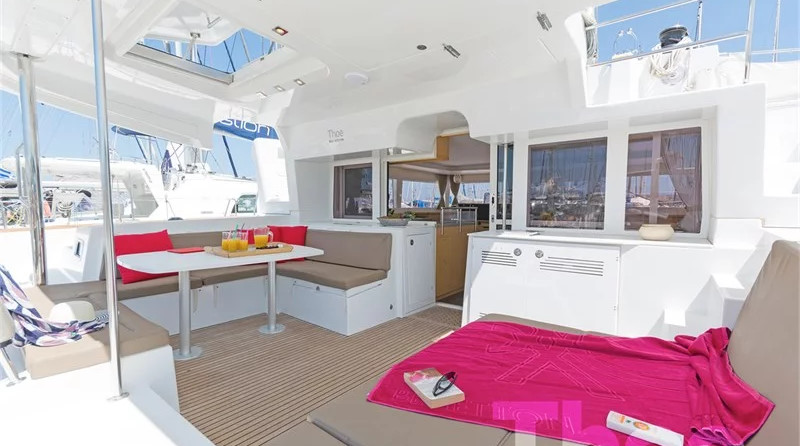 Lagoon 450 (4Cab)