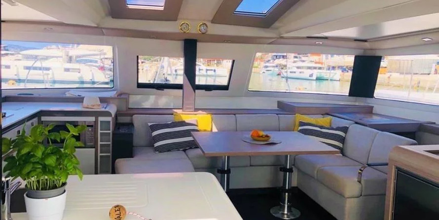 Fountaine Pajot Elba 45