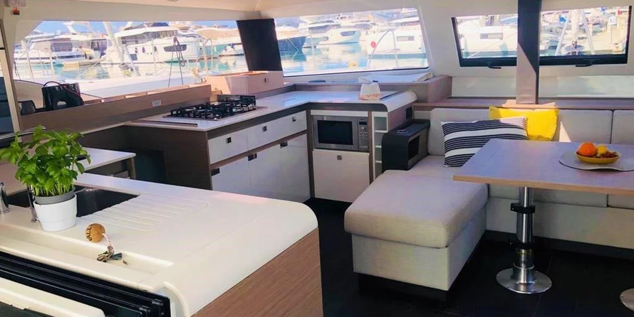 Fountaine Pajot Elba 45