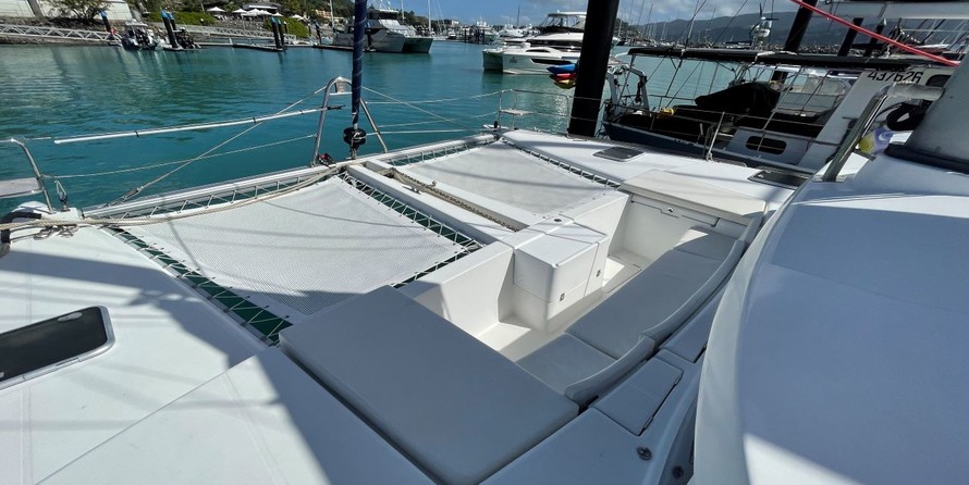 Lagoon 440 - 4 + 2 cab.
