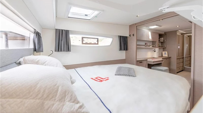 Fountaine Pajot Elba 45
