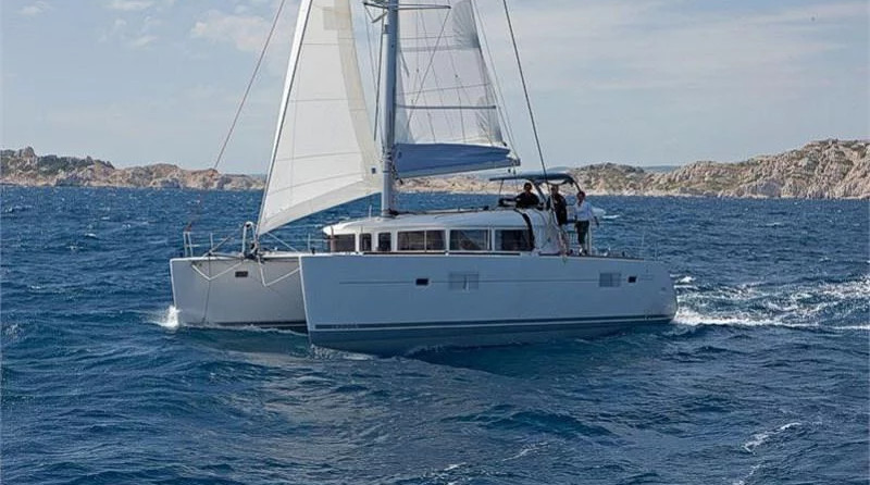 Lagoon 400 S2