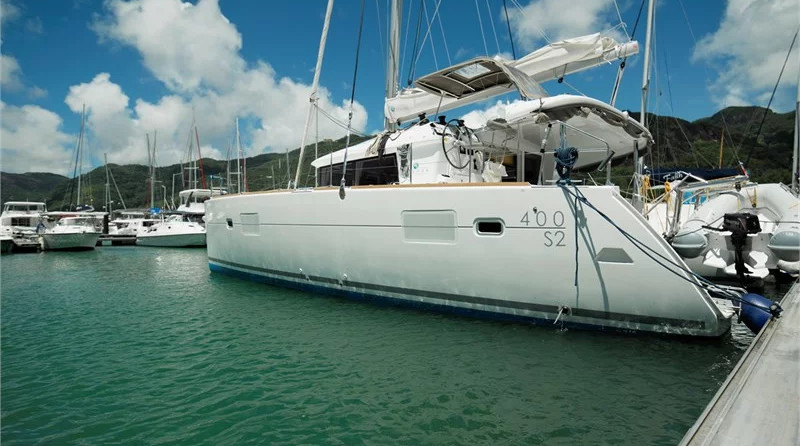 Lagoon 400 S2