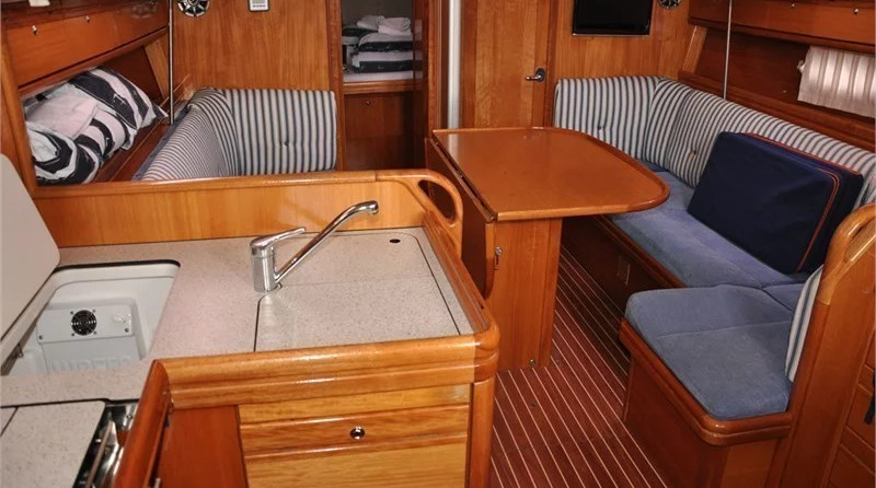 Bavaria 38 Cruiser