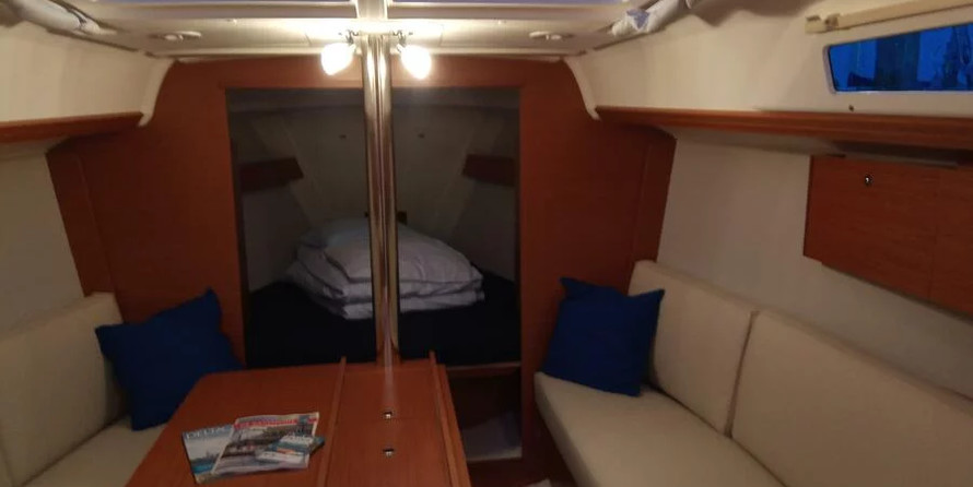 Dufour 310 Grand Large