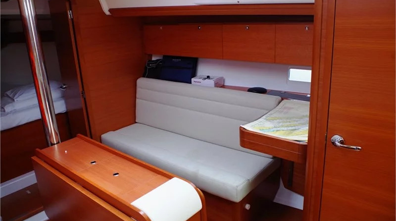 Dufour 350 Grand Large