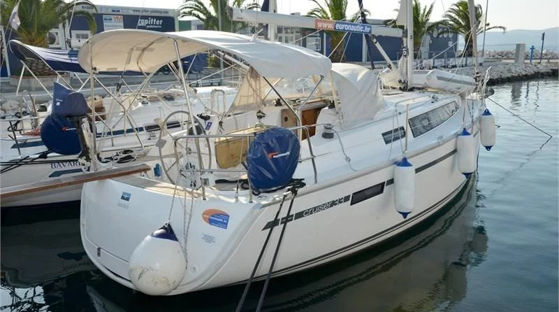 Bavaria 33 Cruiser