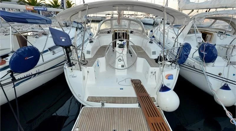 Bavaria 33 Cruiser
