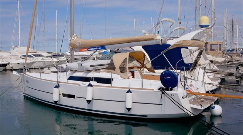Dufour 350 Grand Large