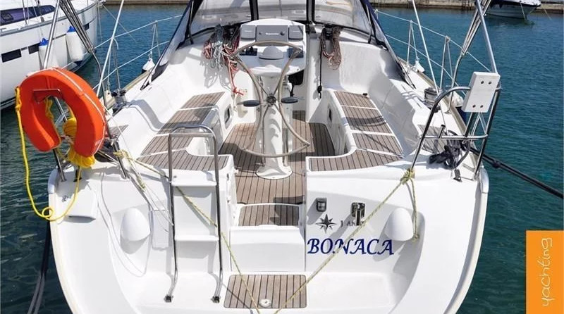 Sun Odyssey 37 (3Cab)