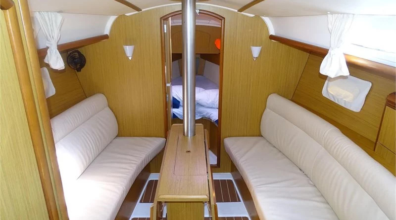 Jeanneau Sun Odyssey 32i