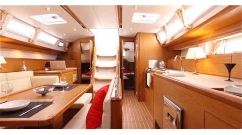 Jeanneau Sun Odyssey 44i