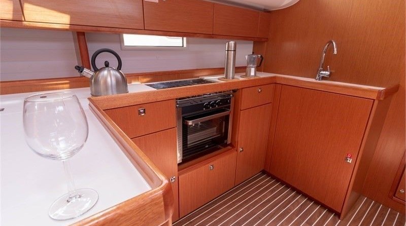 Bavaria Cruiser 51
